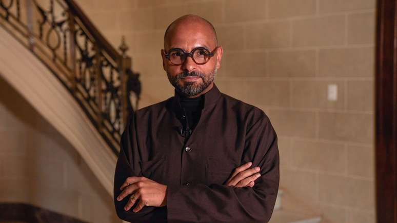 'Gostamos de saber dos ricos porque todo mundo imagina que em algum momento ficar&aacute; rico'