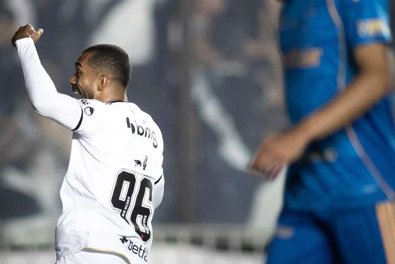 Pelo Vasco, Paulo Henrique é dos melhores jogadores do Brasileirão –