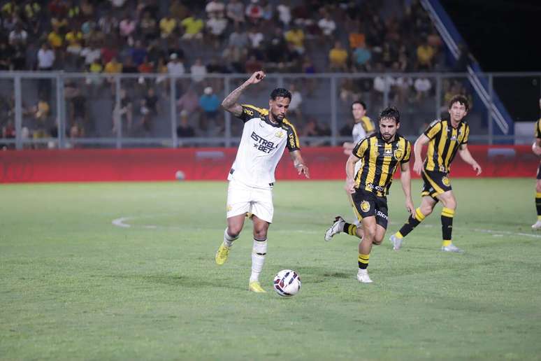 Criciúma abriu o placar mas o Amazonas não se intimidou e venceu de virada –