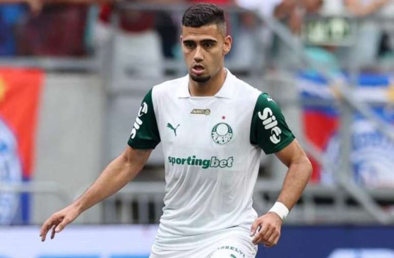 Andreas Pereira em campo pelo Palmeiras no Brasileirão  – 