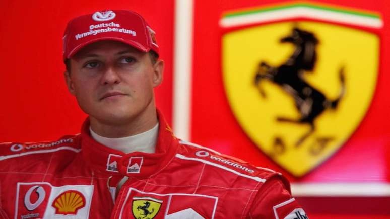 Michael Schumacher discreetly reappears to meet his first granddaughter