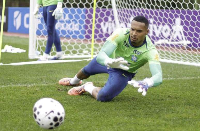 - Rafael Ribeiro/CBF - Legenda: Aos 28 anos, John foi convocado pela primeira vez para a seleção brasileira