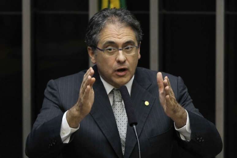 Zarattini defendeu a manutenção de dispositivos relacionados aos JCP, ao PIS/Cofins e às fintechs em seu parecer