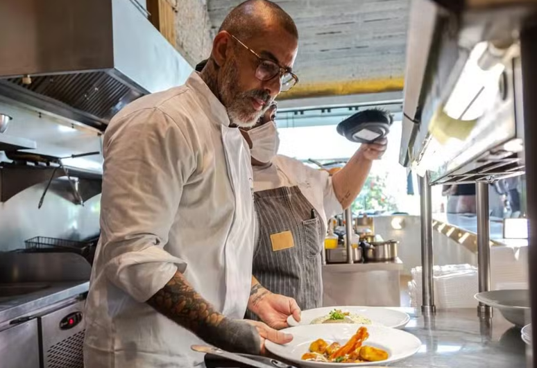 Henrique Fogaça é o responsável pelo cardápio do Jamile