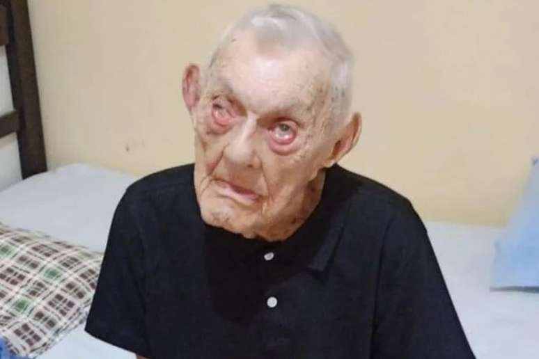 João Marinho Neto fez aniversário nesta semana e celebrou data histórica com a família