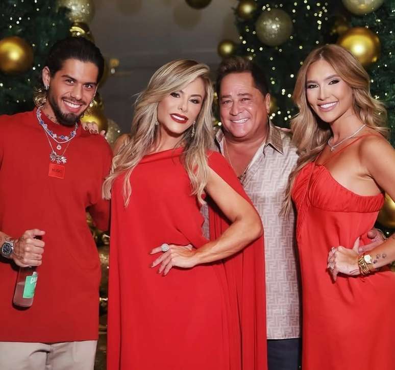 Zé Felipe, Poliana Rocha, Leonardo e Virginia Fonseca