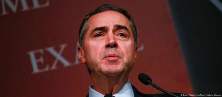 Luís Roberto Barroso decidiu deixar o cargo no STF oito anos antes do previsto