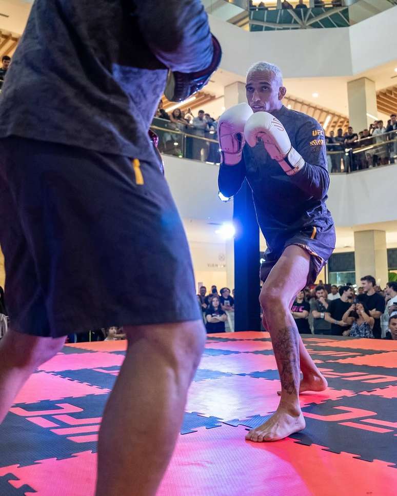 Charles do Bronx no media day do UFC Rio 
