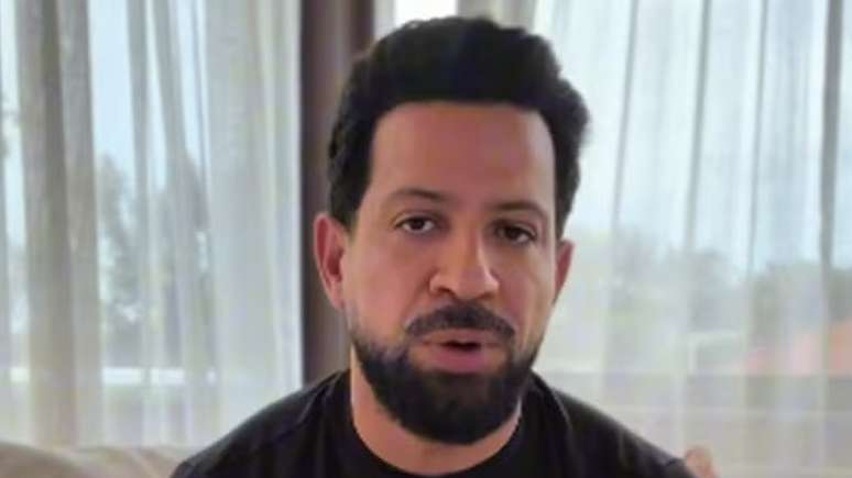 Dennis Dj se pronuncia ap&oacute;s B&aacute;rbara Falc&atilde;o o acusar de viol&ecirc;ncia &mdash;