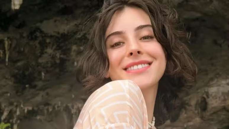 Influenciadora Bella Longuinho