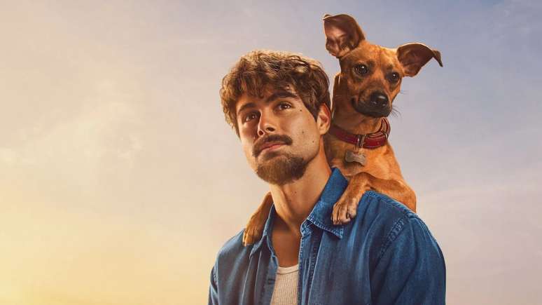 O c&atilde;ozinho de 'Caramelo', novidade da Netflix, morre no final (Divulga&ccedil;&atilde;o/Netflix)