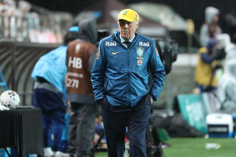 Carlo Ancelotti durante a goleada da Seleção Brasileira 