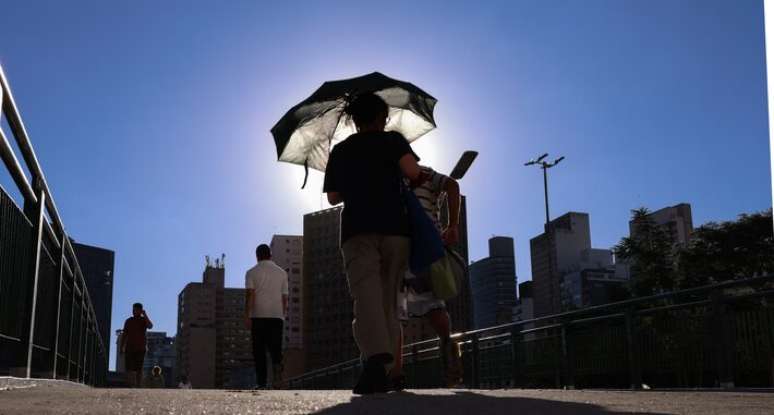 Record very hot day in Sao Paulo.