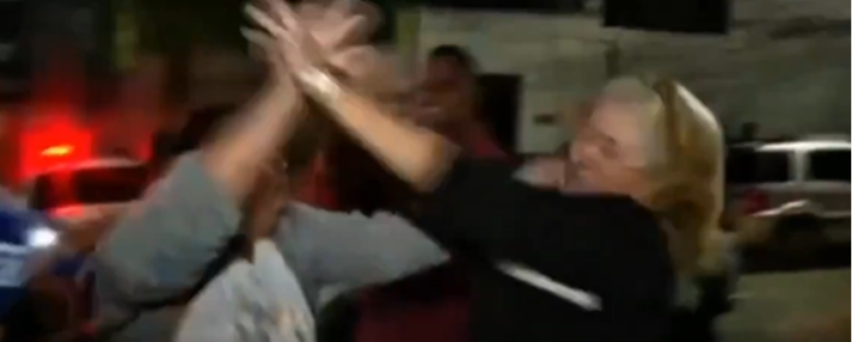 Mulheres brigaram ao vivo durante programa da Record