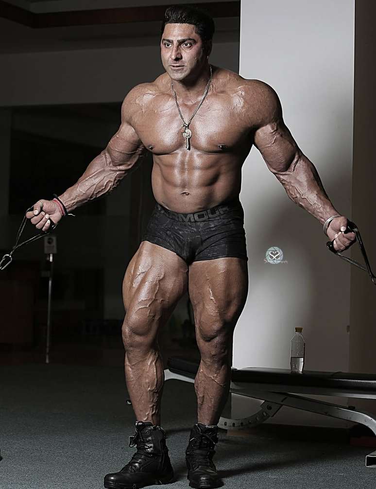 Varinder Singh Ghuman, conhecido como He-man indiano, morre aos 42 anos