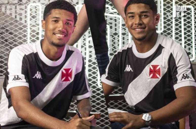 Fotos: Dikran Sahagian / Vasco da Gama - Legenda: Vasco renovou contrato com Riquelme Avellar e Ramon Rique