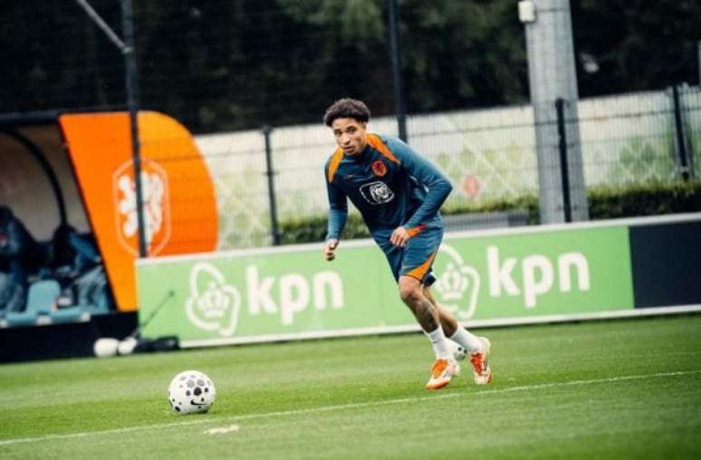 Holland x Finland: where to watch it, lineups and refereeing