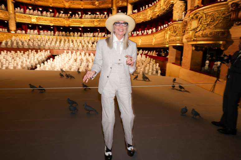 Jane Fonda, DiCaprio, Bette Midler and other celebrities mourn the death of Diane Keaton