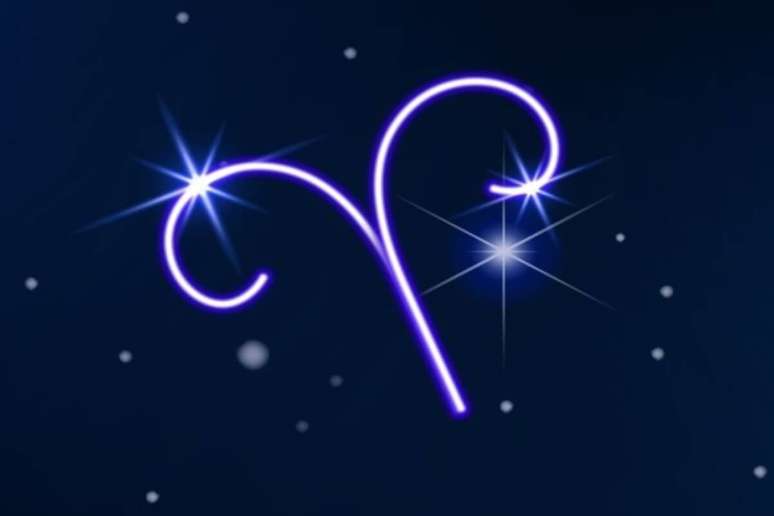 Good news, messages and unexpected movements could arrive for Aries 