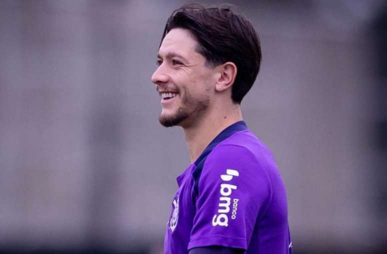 Dorival começa a ter volta de lesionados –