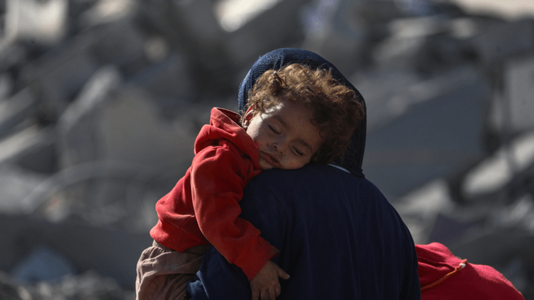 A destruição deixou muitos sem casa para onde retornar