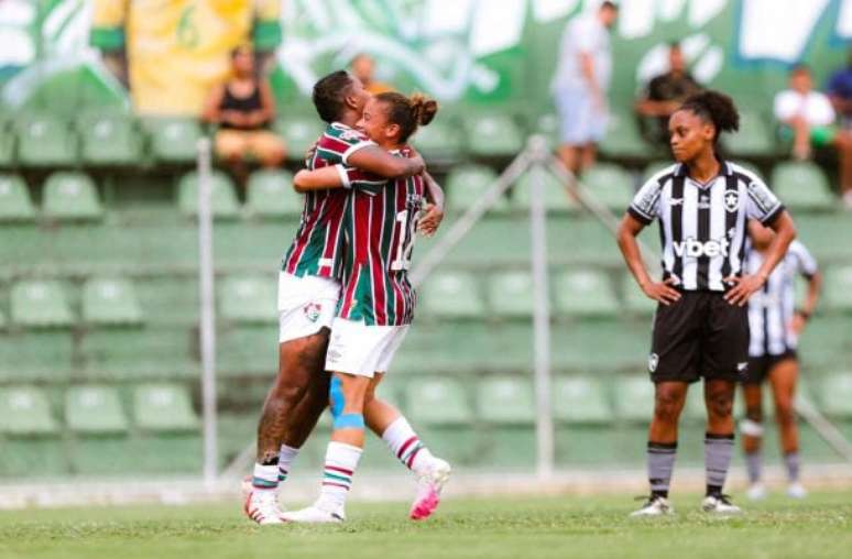 Fluminense segue 100% no Cariocão Feminino –
