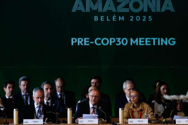 O vice-presidente da República, Geraldo Alckmin durante a abertura da Pré-COP realizada na manhã desta segunda-feira, 13, no Centro Internacional de Convenções de Brasília (CICB)