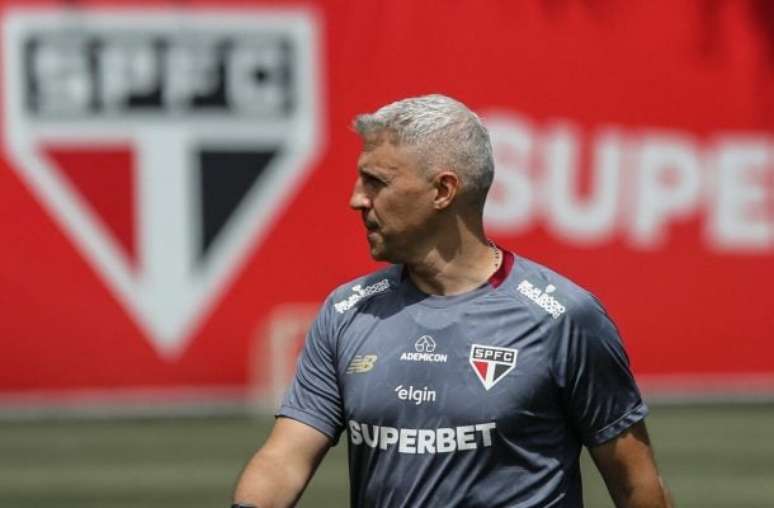 Ferraresi – Atlético Nacional-COL x São Paulo