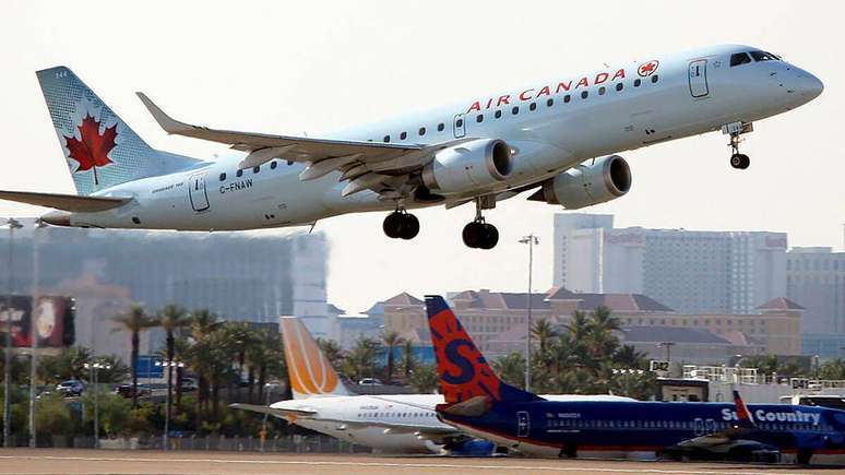 Nos primeiros sete meses do ano, houve uma queda de 18% dos passageiros canadenses em Las Vegas