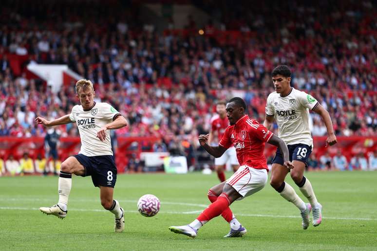 Reinforcements in sight? Ghana consider naturalizing Premier League pair for World Cup Reinforcements in sight? Ghana consider naturalizing Premier League pair for World Cup