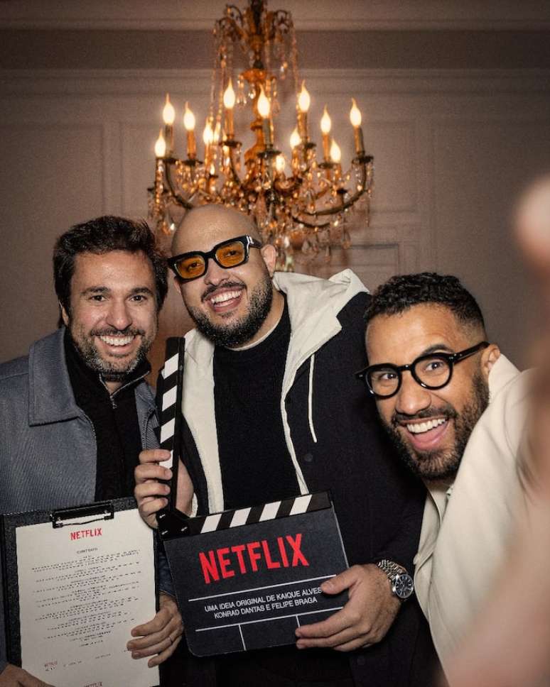 'Rauls', próxima série de ficção original brasileira da Netflix, foi criada por Felipe Braga, Kaique Alves e Konrad Dantas