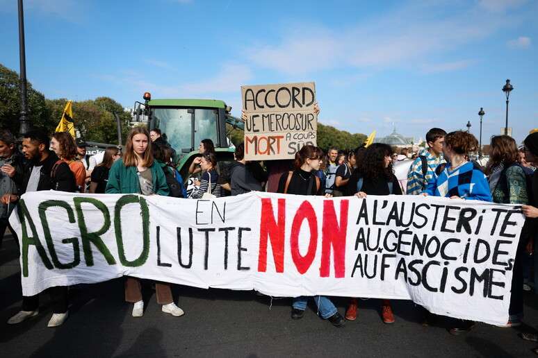 Participantes do ato defenderam que pacto será 'mortal' para agricultores
