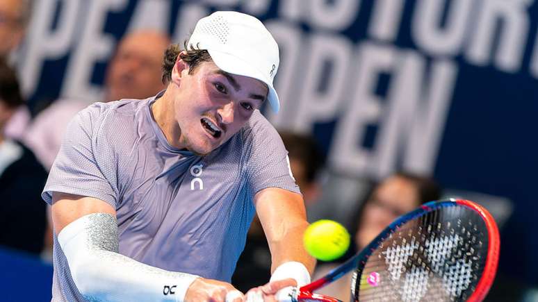 João Fonseca em estreia no ATP de Bruxelas