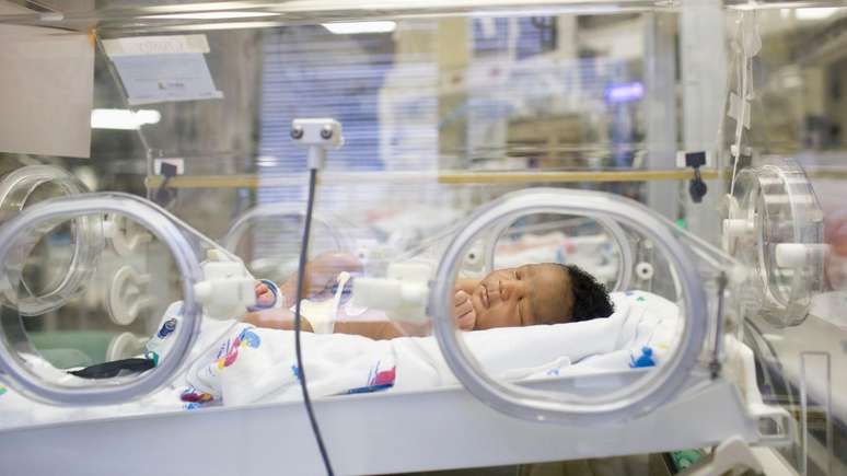 Lindsey não quis ver seu filho recém-nascido e nem sequer lhe deu um nome, para não fosse ainda mais difícil entregá-lo para adoção