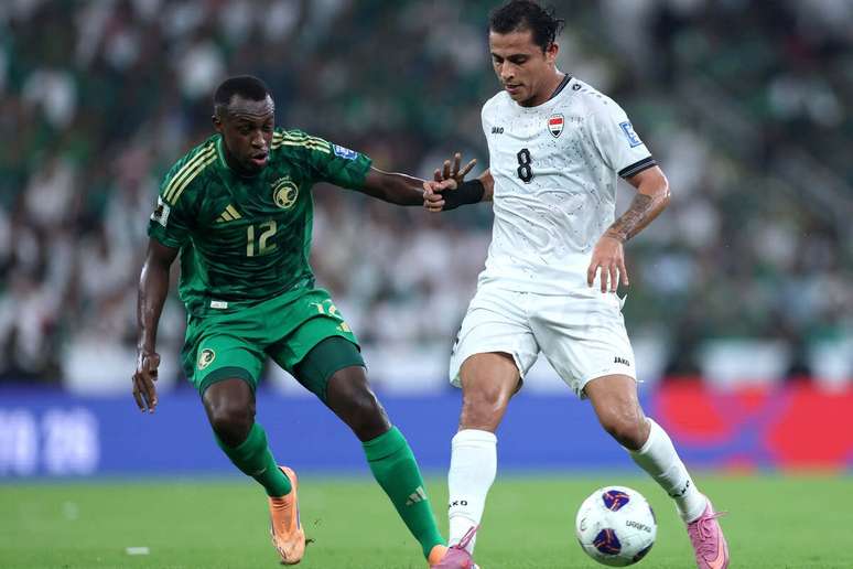 A Arábia Saudita abusou de perder gols e deu esperança para o Iraque nos minutos finais.