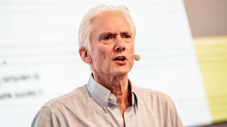 Jerry Kaplan fundou a Go Corporation, que desenvolveu os primeiros computadores portáteis em formato de tablet