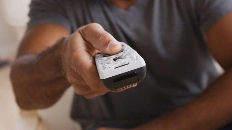 No Natal de 2022, depois de ver um programa de TV sobre o sequestro de um menino ocorrido quando ele nasceu, Hunter decidiu sair à procura de sua mãe