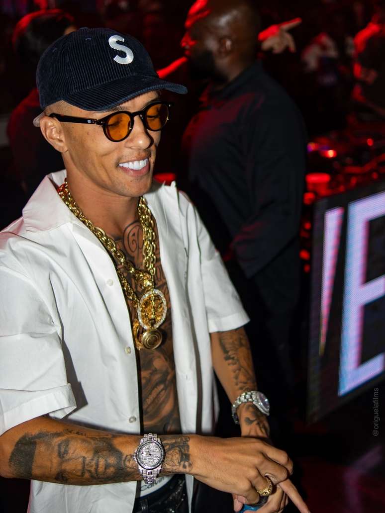 Mesmo preso, influenciador Buzeira pode ser conduzido pela polícia para depor na CPI dos Pancadões.