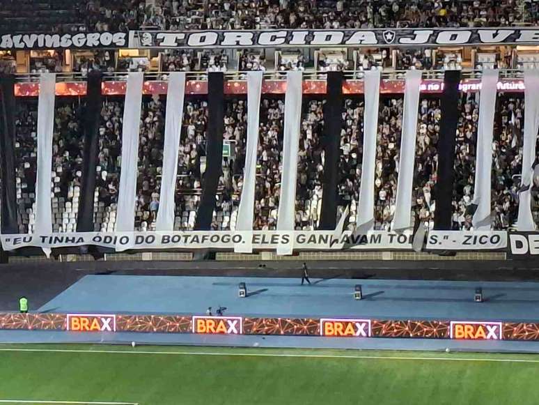 Torcida do Botafogo relembrou frase dita por Zico &ndash;