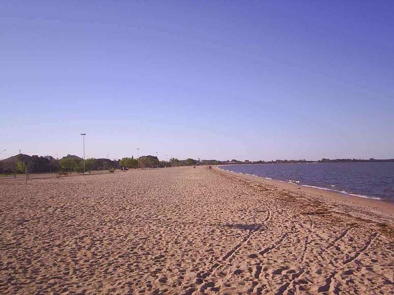 Lagoa dos Patos, Praia do Laranjal, Pelotas – Roger Amaral Scheridon de Moraes/Wikimedia Commons