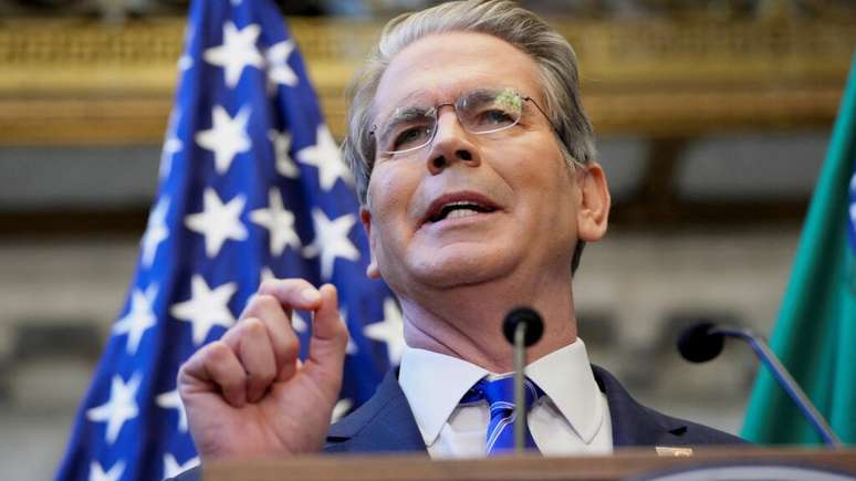 O secretário do Tesouro norte-americano, Scott Bessent, chamou a atenção para o impacto das restrições impostas pela China na exportação de terras raras.