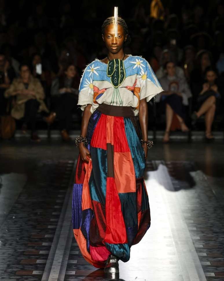 Karen Marinovich no desfile de Ronaldo Fraga para SPFW 