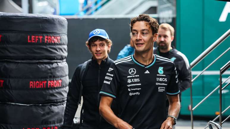 Mercedes vai manter os pilotos para 2026