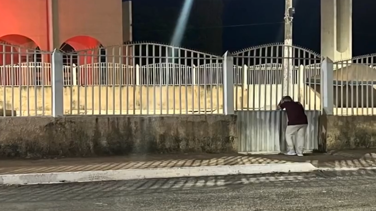 Preso injustamente durante 15 anos, Francisco Mairlon visitou igreja ap&oacute;s deixar pris&atilde;o