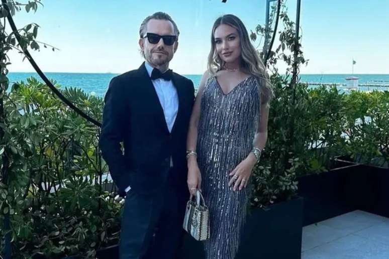 Gianluca ao lado de Pamela em um evento