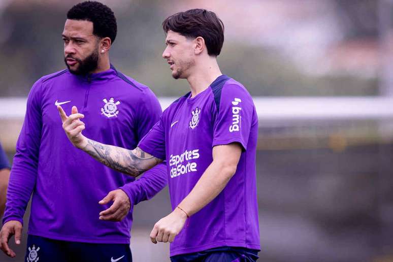 Corinthians também deve ter retorno de Depay e Garro no time titular –