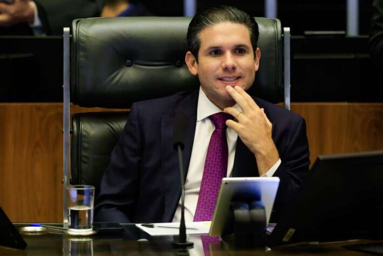 Motta elogiou projeto e celebrou aprovação.