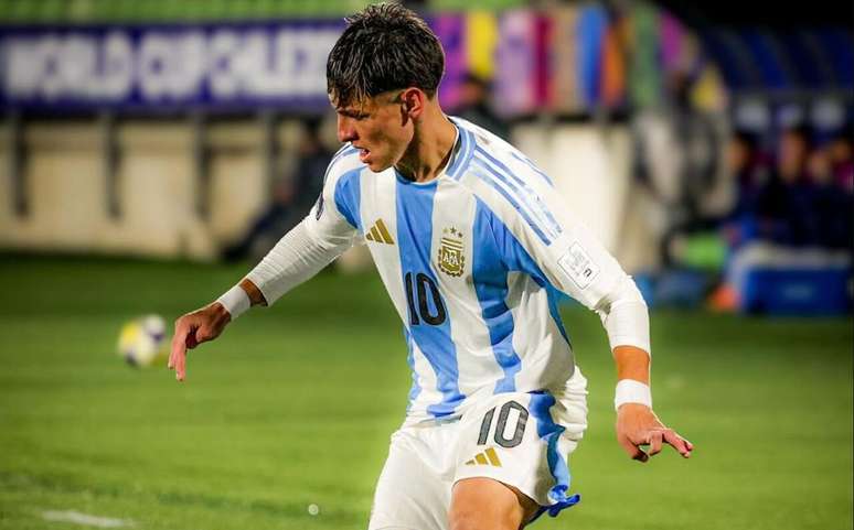 Montoro em ação pela seleção sub-20 da Argentina –