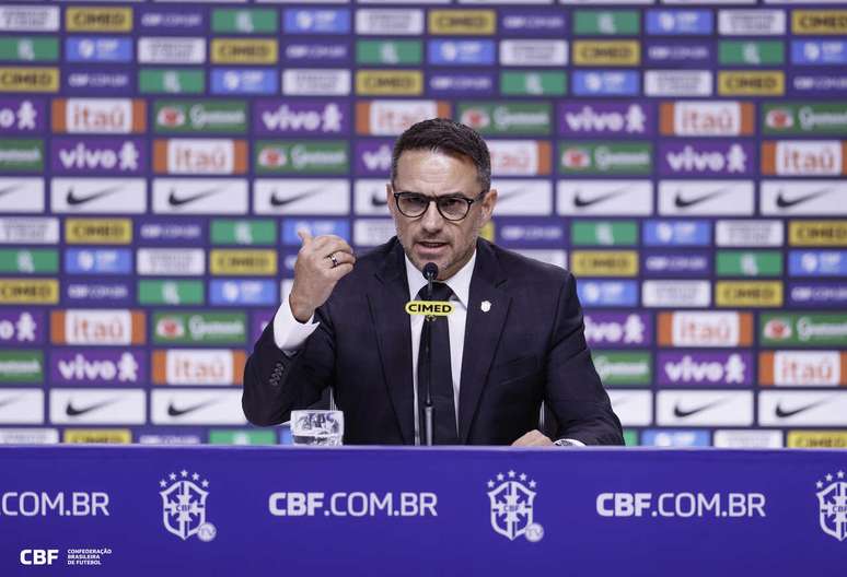 Rodrigo Caetano também importantes conquistas pelo futebol brasileiro –