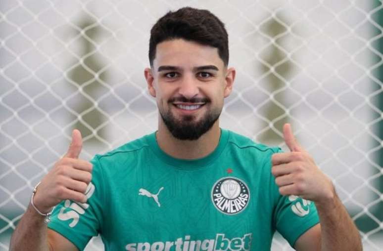 Flaco López treinou nesta quinta-feira na reapresentação do Palmeiras –